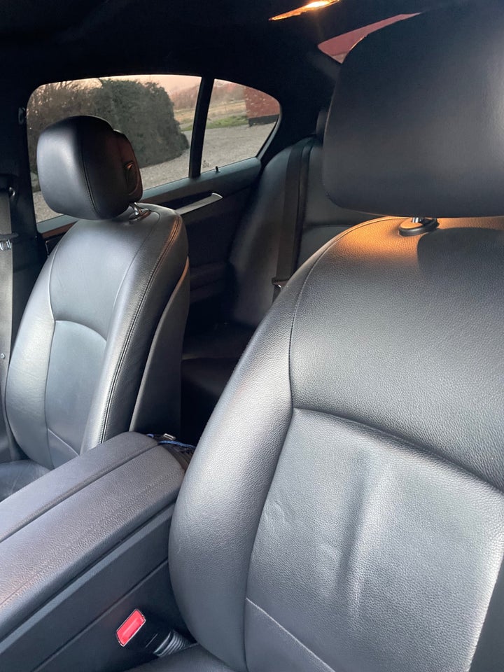 BMW 528i 3,0 Touring aut. 5d