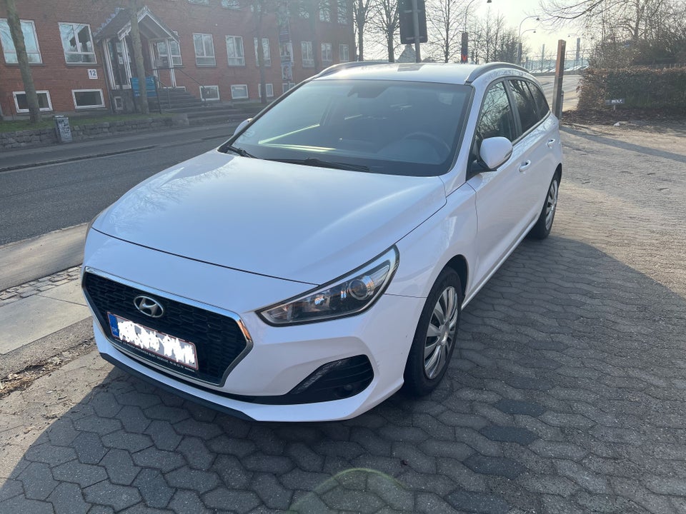 Hyundai i30 1,0 T-GDi Advanced stc. DCT 5d