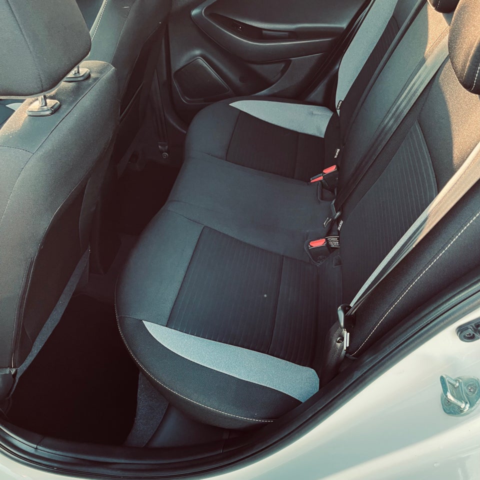 Hyundai i20 1,25 Trend 5d