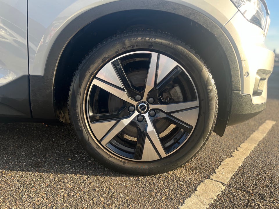 Volvo XC40 P8 ReCharge Twin Pro 5d