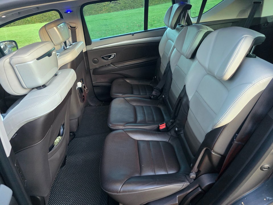 Renault Espace 1,6 dCi 160 Initiale Paris EDC 5d