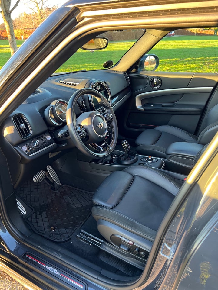 MINI Countryman Cooper S 2,0 JC Works aut. ALL4 Van 5d