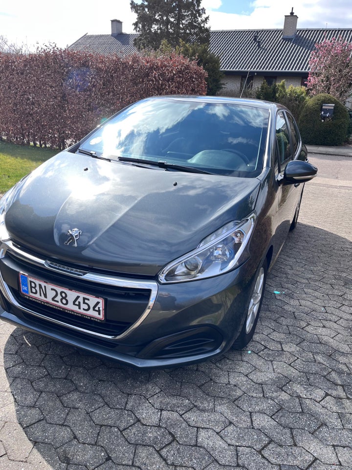 Peugeot 208 1,6 BlueHDi 100 Envy+ 5d