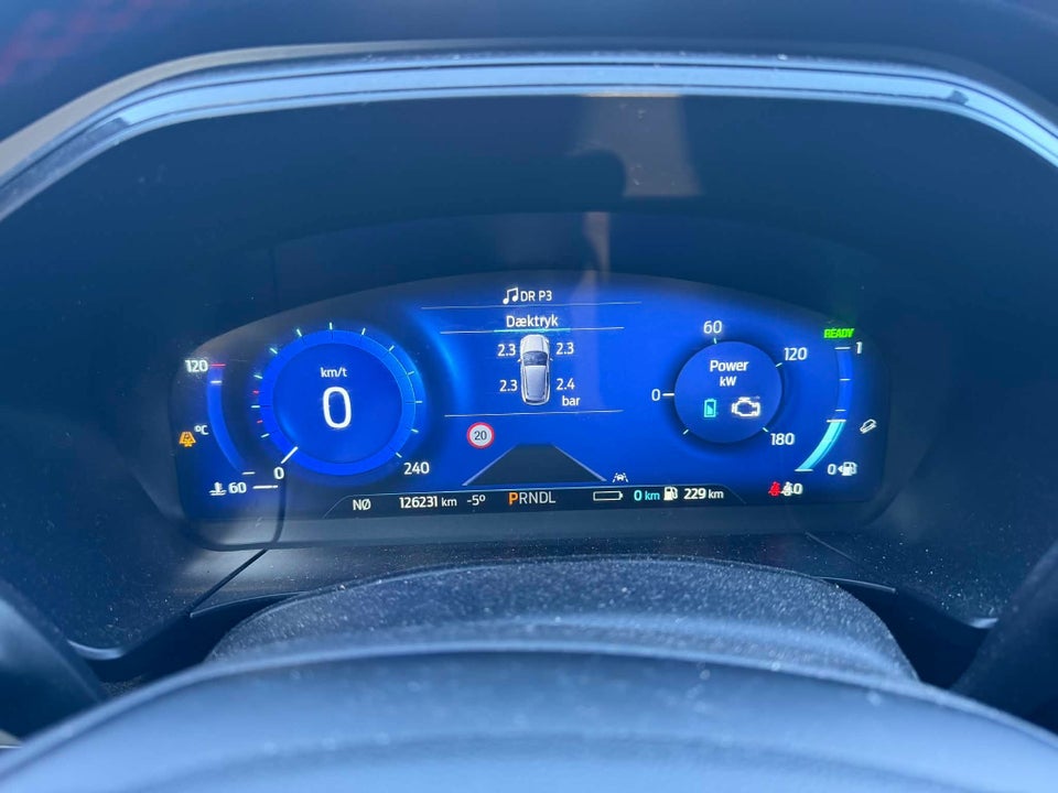 Ford Kuga 2,5 PHEV ST-Line X CVT 5d