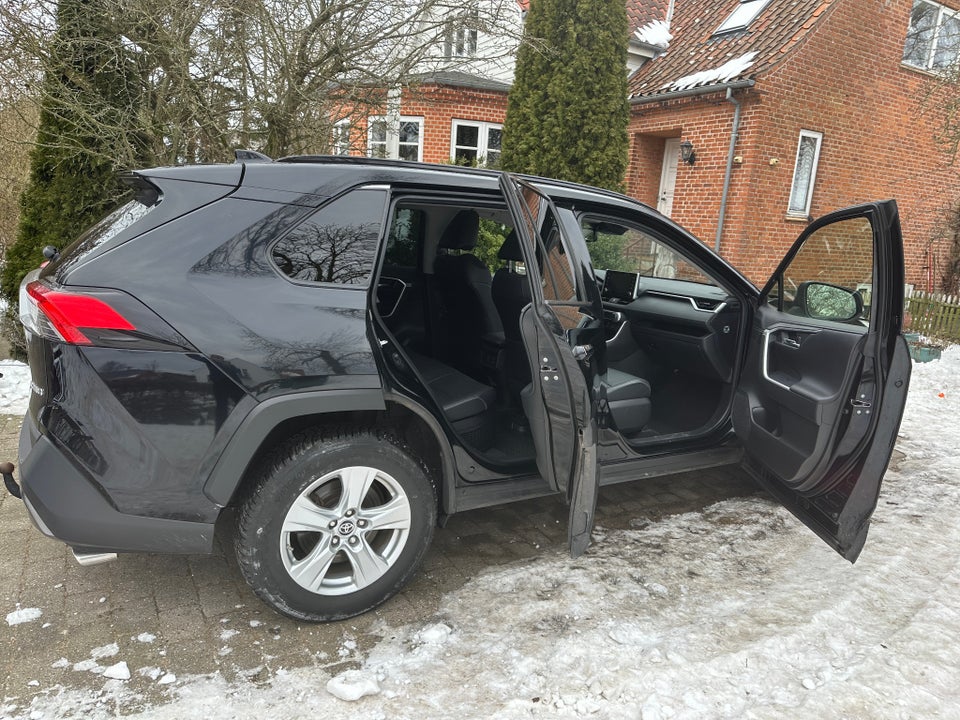 Toyota RAV4 2,5 Hybrid H3 Comfort MDS 5d