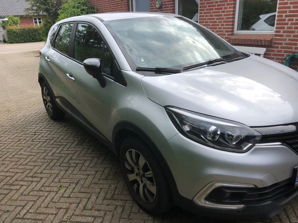 Renault Captur 0,9 TCe 90 Intens 5d