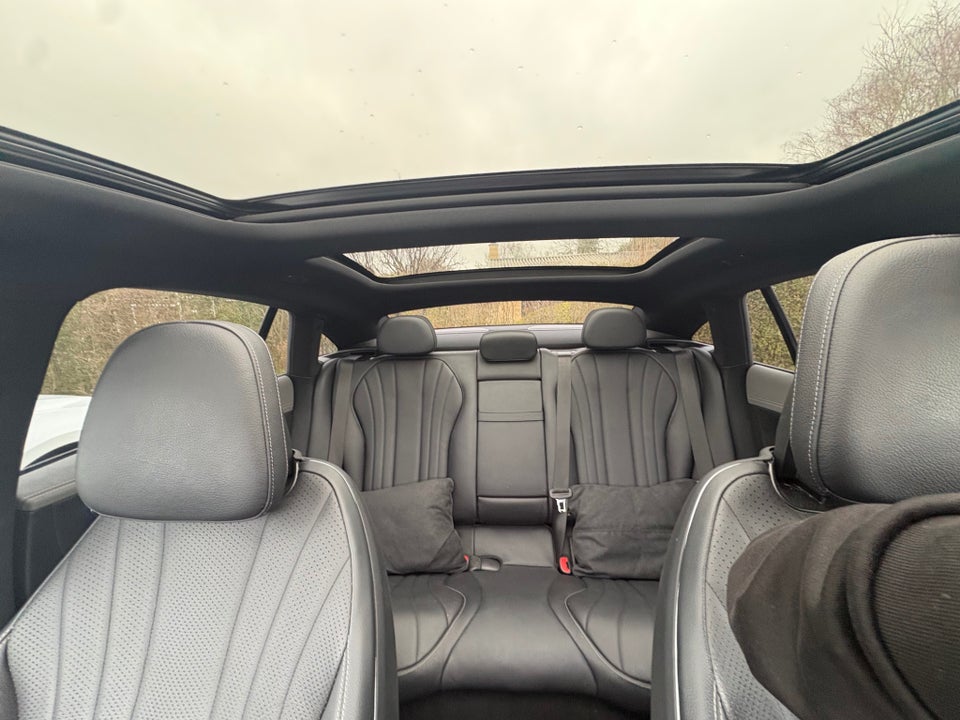 Mercedes EQE300 Avantgarde 4d