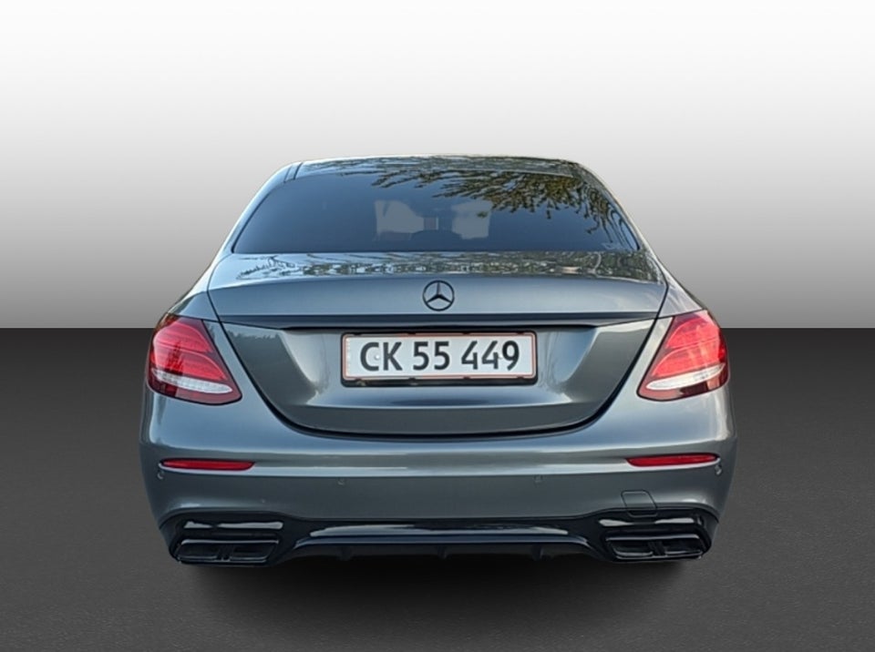 Mercedes E220 d 2,0 AMG Line aut. 4d