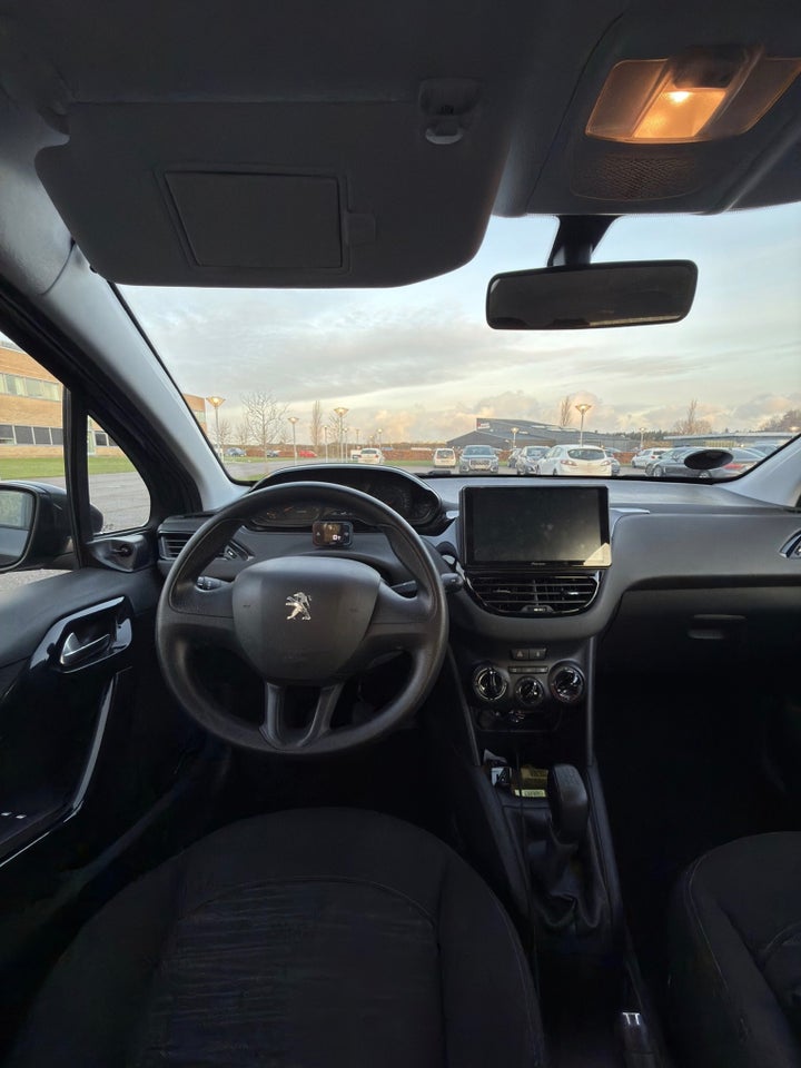 Peugeot 208 1,0 VTi Access 5d