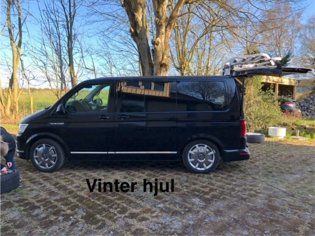 VW Multivan 2,0 TDi 204 Highline DSG kort