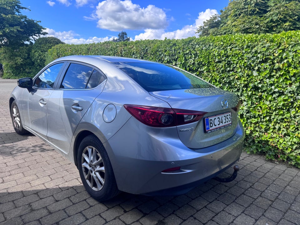 Mazda 3 2,0 SkyActiv-G 120 Vision 4d