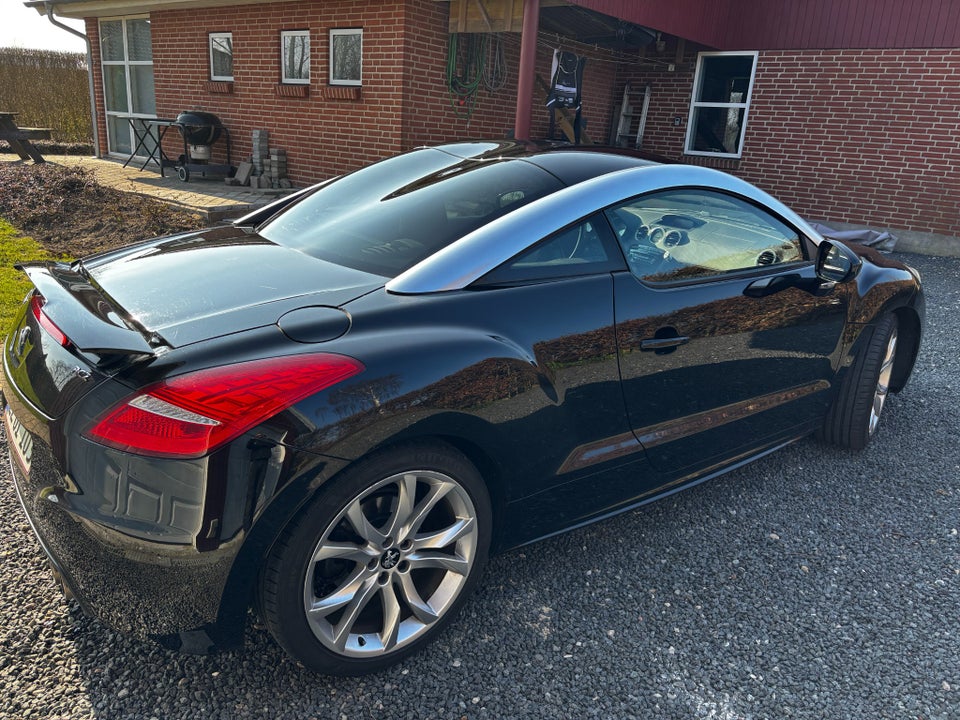 Peugeot RCZ 1,6 THP 200 2d