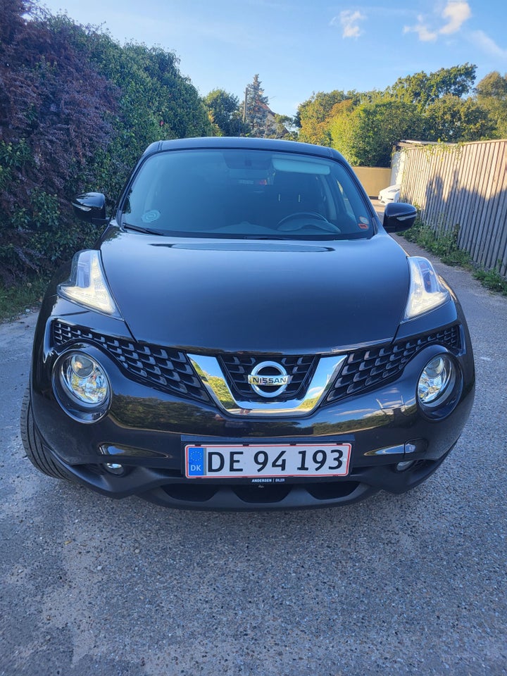 Nissan Juke 1,6 Acenta CVT 5d