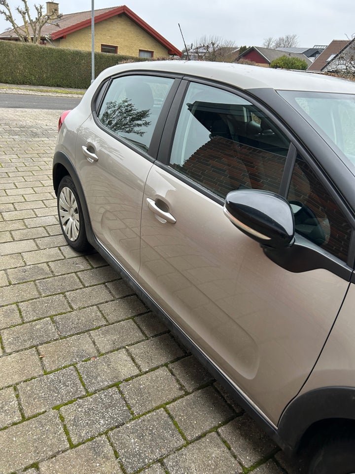 Citroën C3 1,2 PureTech 83 Shine LTD 5d