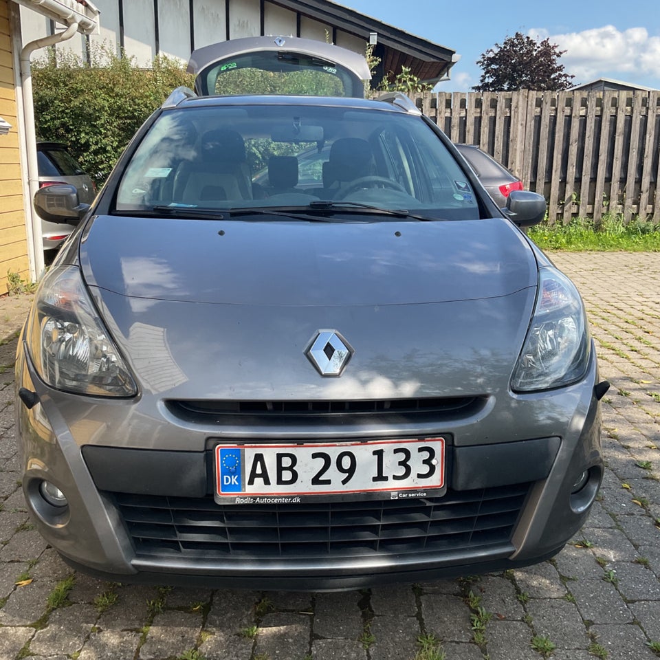 Renault Clio III 1,5 dCi 75 Avantage Sport Tourer 5d