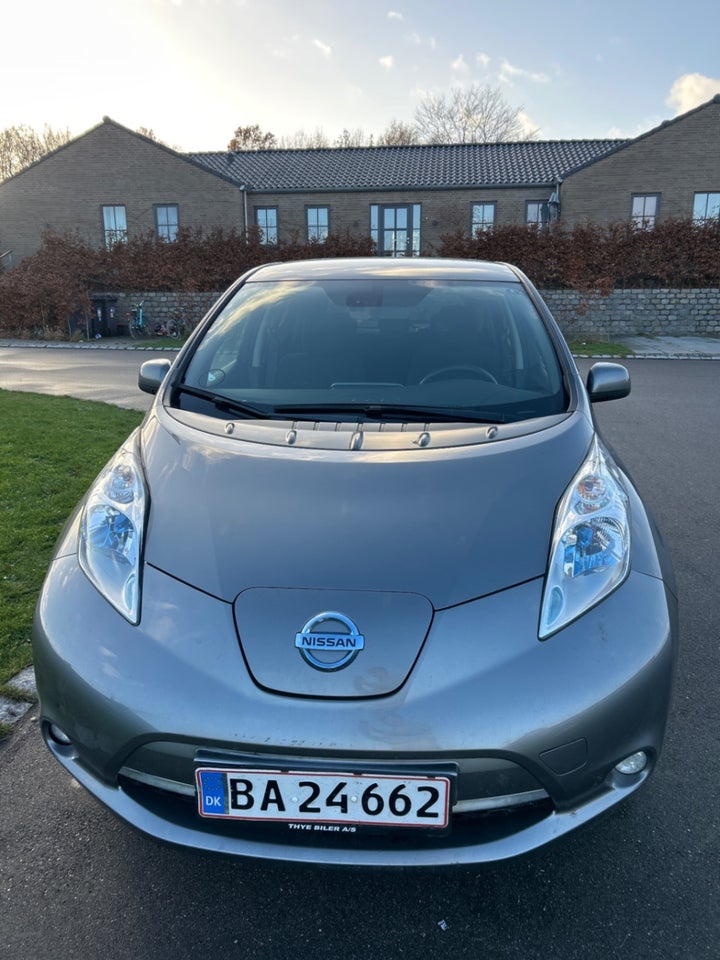 Nissan Leaf 24 Acenta 5d