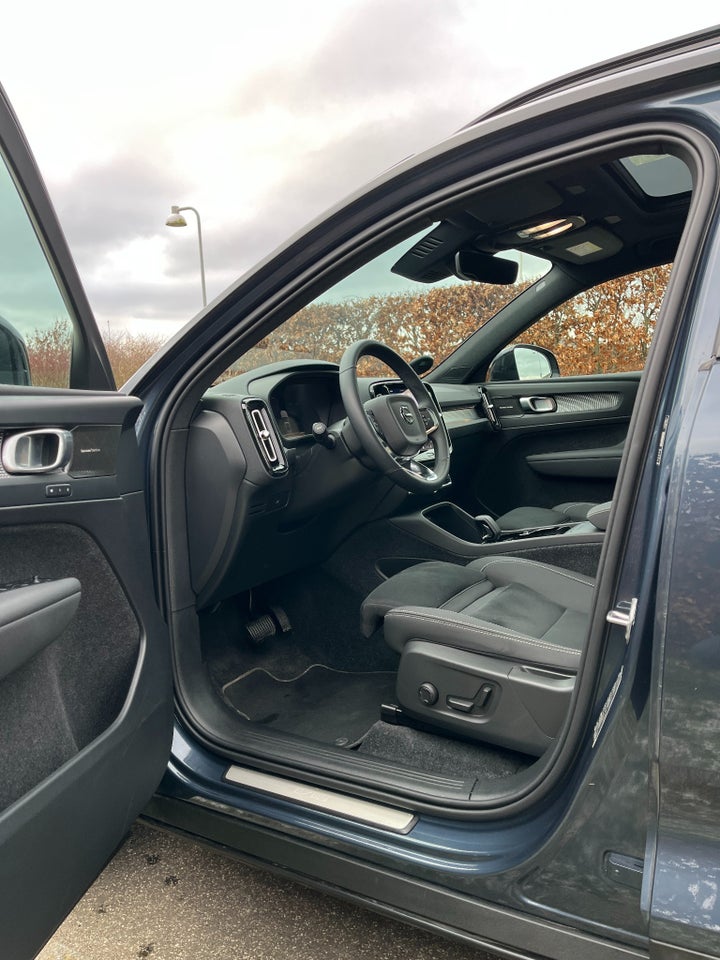 Volvo EX40 Extended Range Ultra 5d