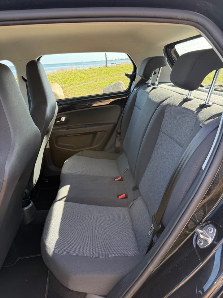 VW Up! 1,0 60 Move Up! BMT 5d