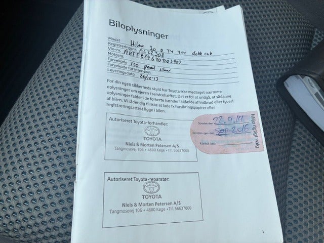 Toyota HiLux 3,0 D-4D Db.Kab aut. 4x4 T4 4d