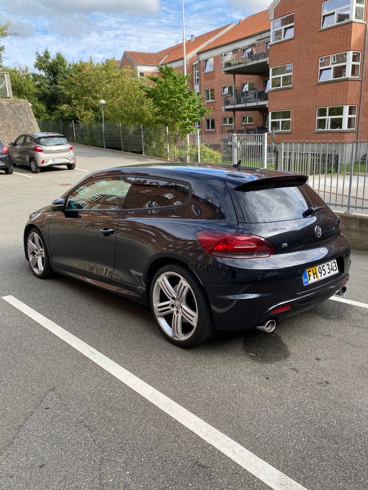 VW Scirocco 2,0 TSi 265 R Sport DSG Van 3d