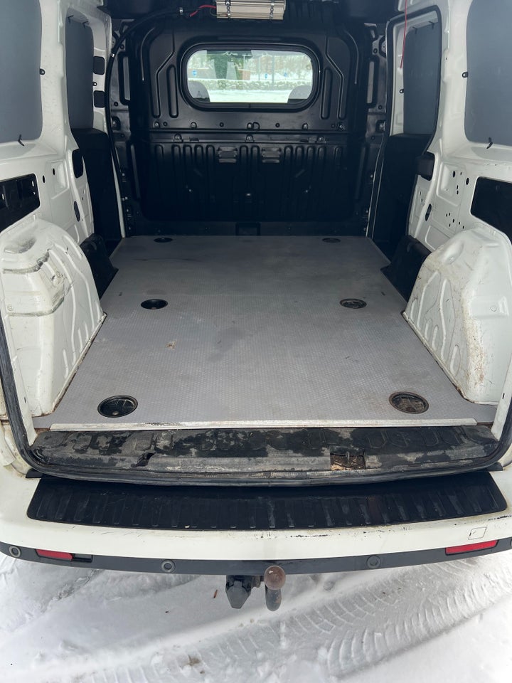 Fiat Doblò Cargo 1,3 MJT 95 Professional+ L2