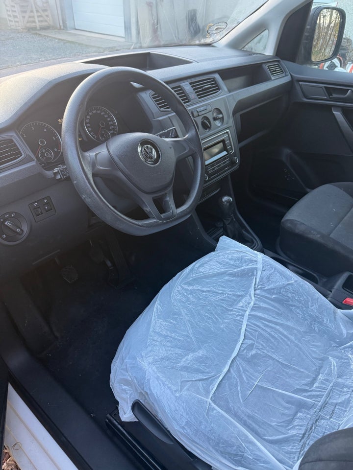 VW Caddy 2,0 TDi 75 BMT Van 4d