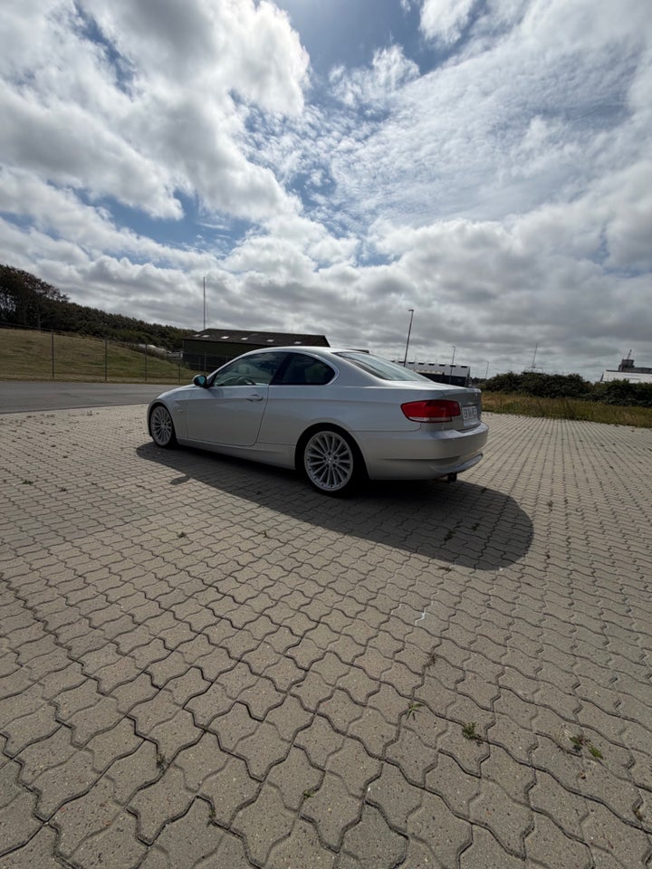 BMW 325i 2,5 Coupé 2d