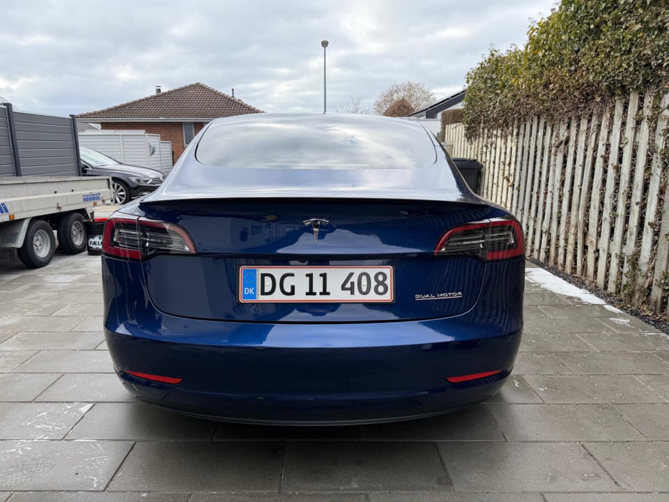 Tesla Model 3 Performance AWD 4d