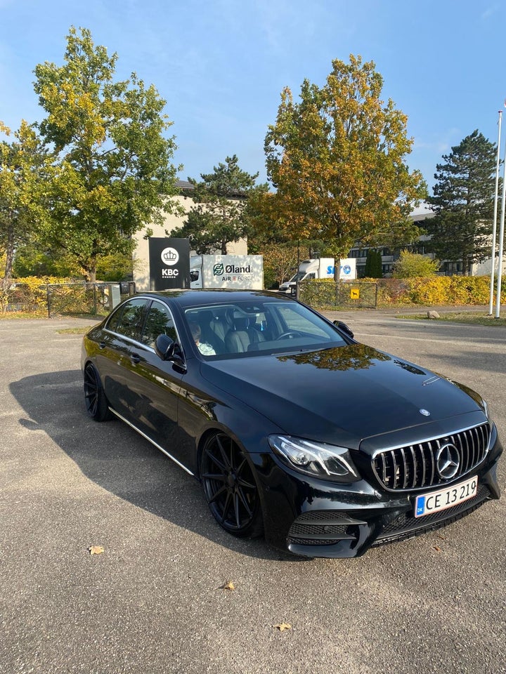 Mercedes E220 d 2,0 AMG Line aut. 4d