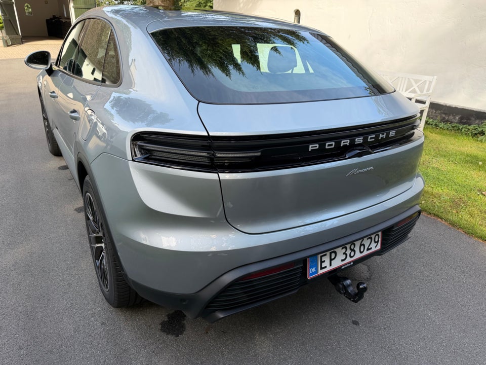 Porsche Macan 5d