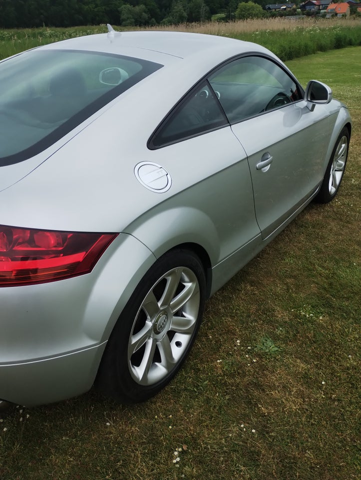 Audi TT 3,2 V6 Coupé quattro S-tr. 2d