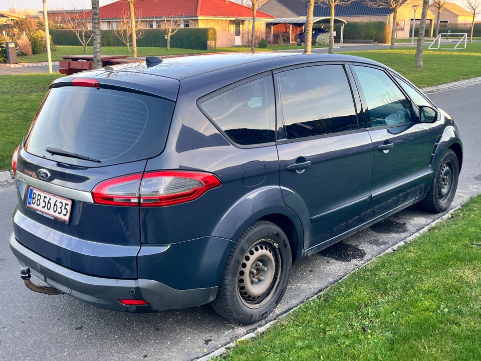 Ford S-MAX 2,0 TDCi 140 Trend 7prs 5d