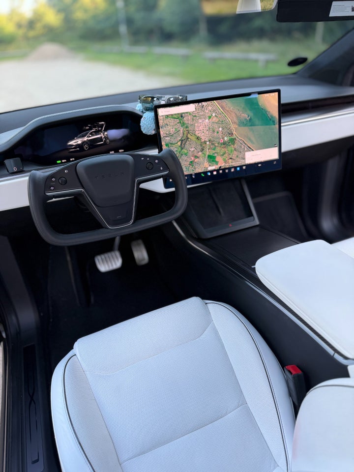 Tesla Model X Plaid AWD 5d