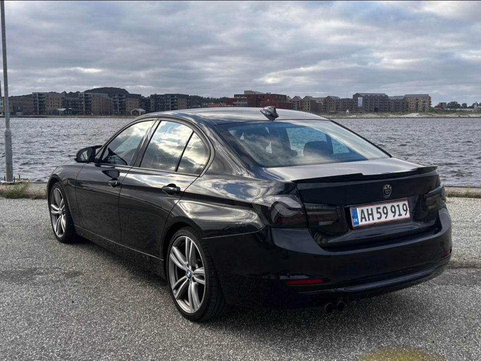 BMW 328i 2,0 Sport Line aut. 4d