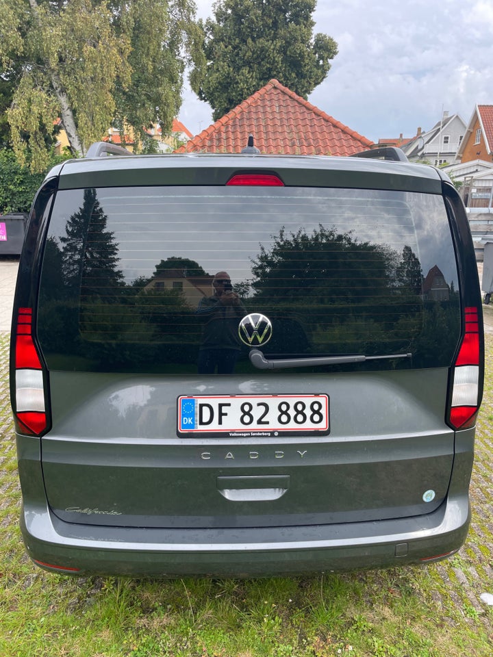 VW Caddy 1,5 TSi 114 California DSG 5d