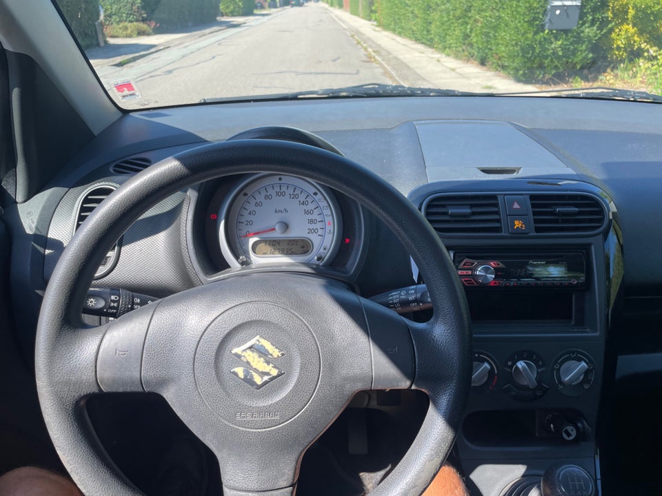 Suzuki Splash 1,0 GL 5d