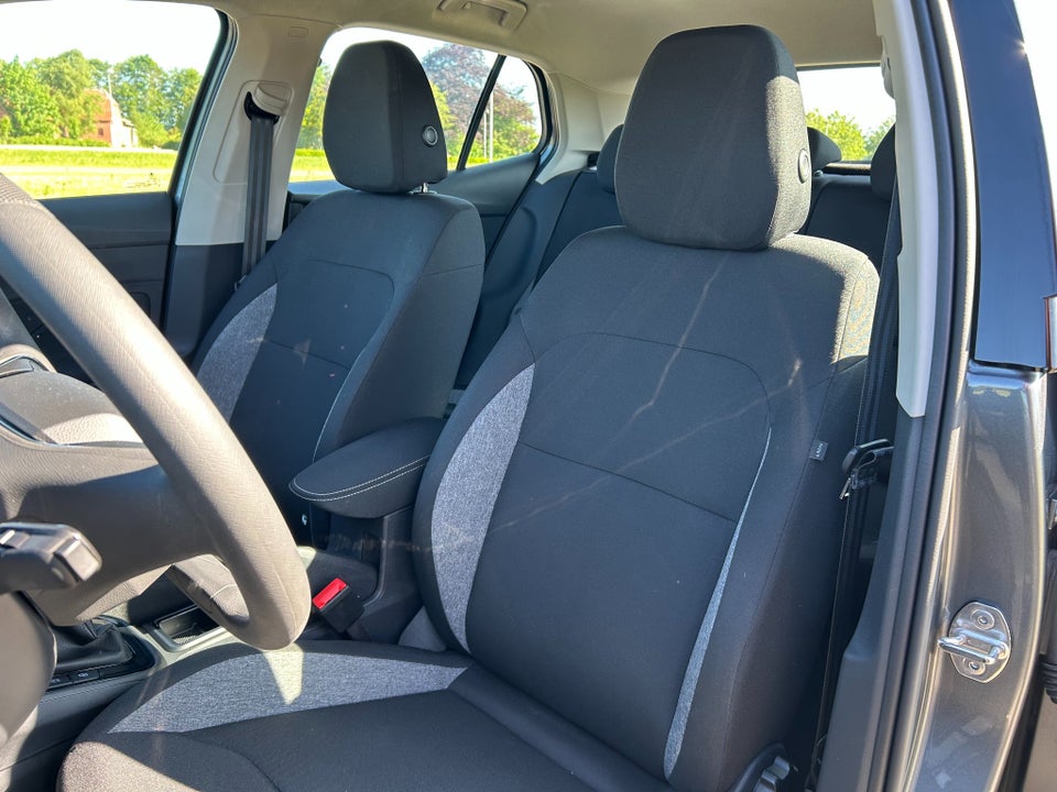 Skoda Fabia 1,0 MPi 80 Essence 5d