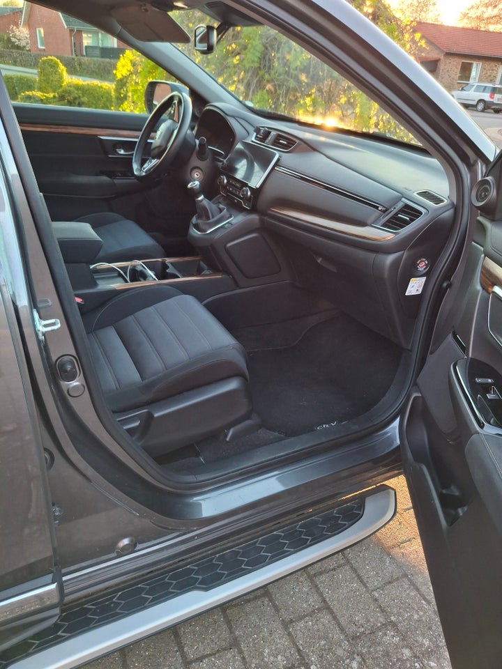 Honda CR-V 1,5 VTEC Turbo Elegance 5d