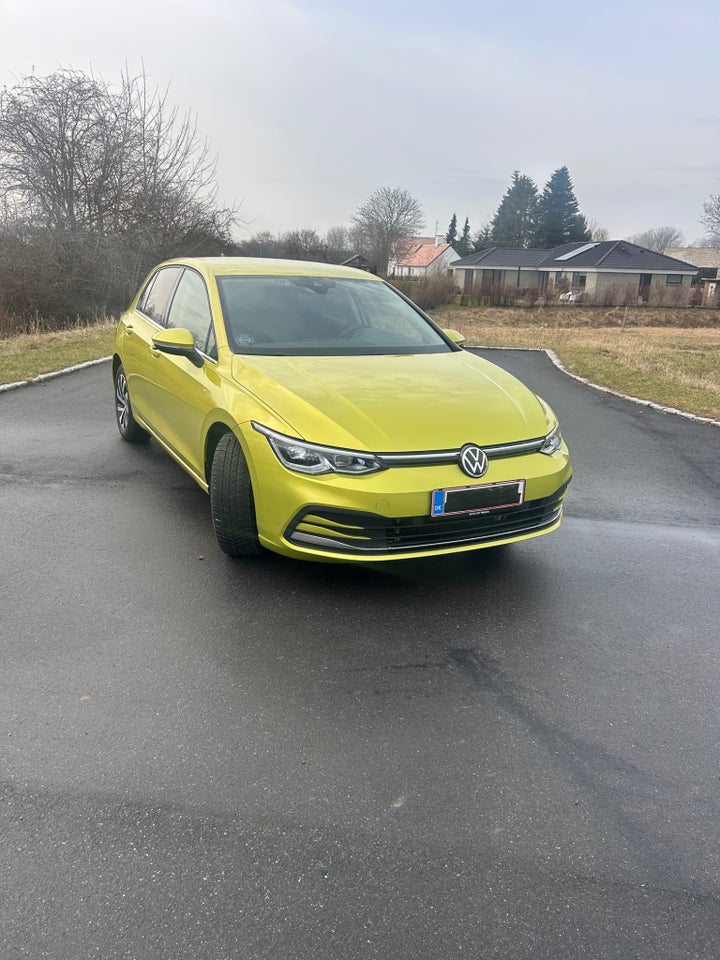 VW Golf VIII 1,4 eHybrid DSG 5d