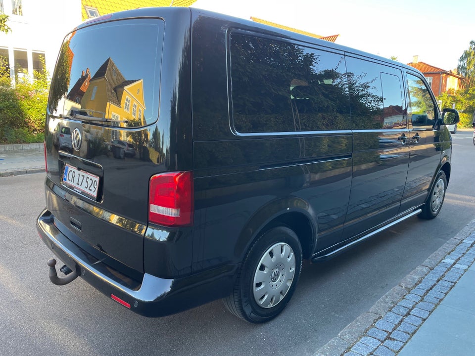 VW Caravelle 2,0 TDi 140 Comfortline DSG lang 4d