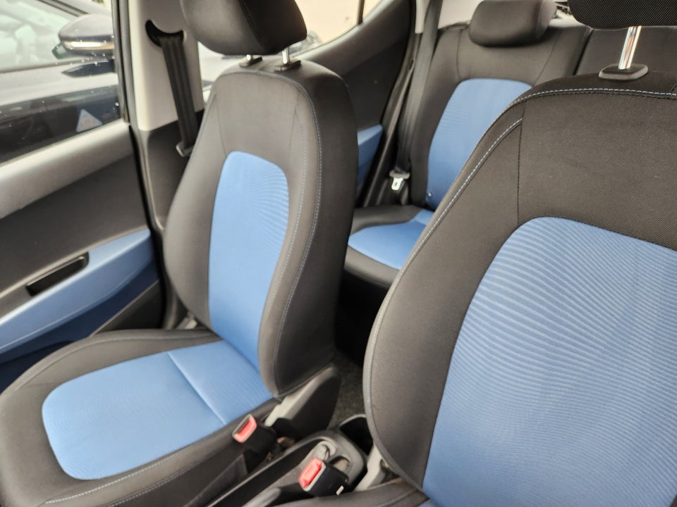 Hyundai i10 1,0 EM-Edition Eco 5d