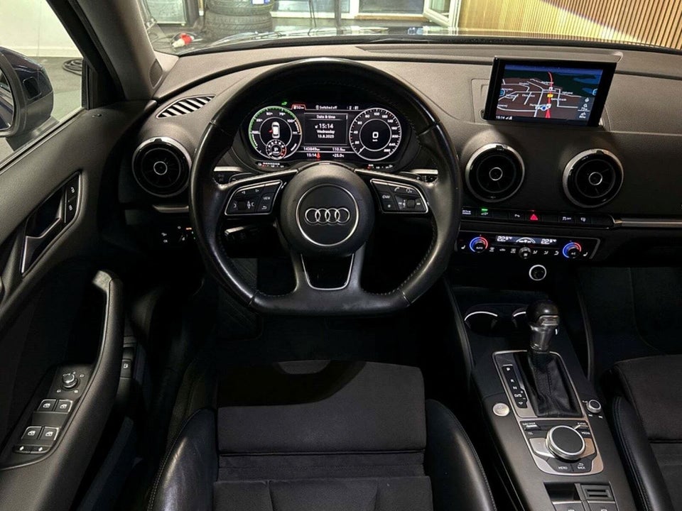 Audi A3 1,4 e-tron Sport Sportback S-tr. 5d