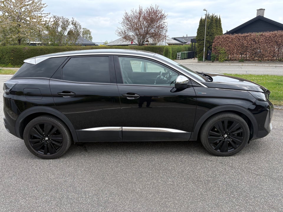 Peugeot 3008 1,6 Hybrid Allure Pack Limited EAT8 5d