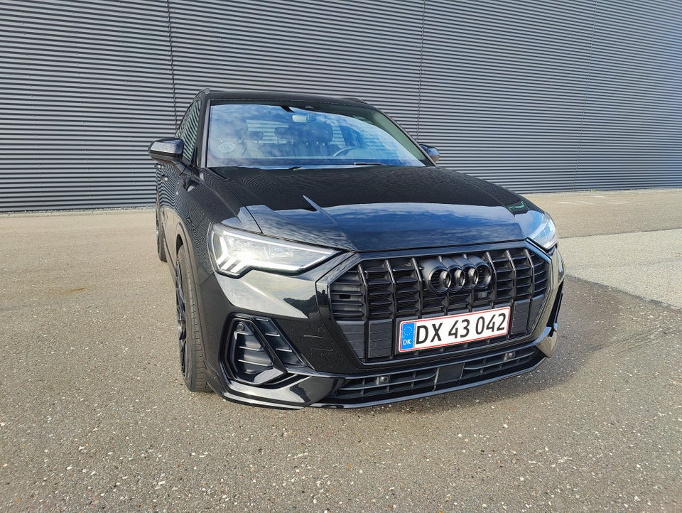 Audi Q3 45 TFSi e S-line plus S-tr. 5d