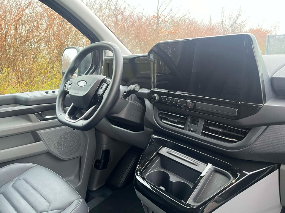 Ford Tourneo Custom 340S 2,5 PHEV Titanium X CVT