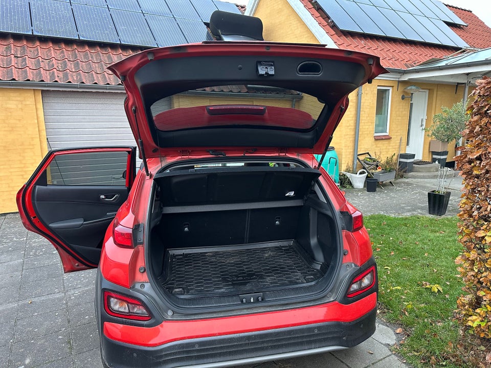 Hyundai Kona 64 EV Trend 5d