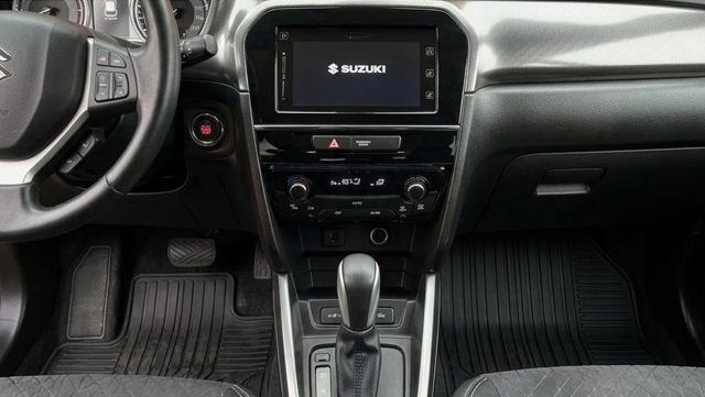 Suzuki Vitara 1,0 Boosterjet Adventure KUP aut. 5d