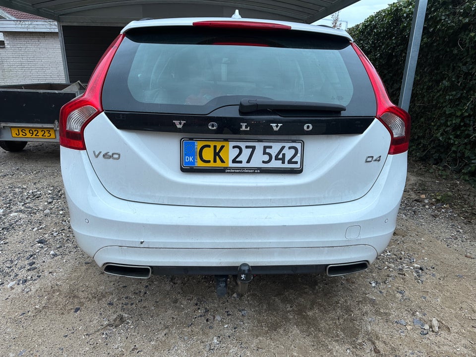 Volvo V60 2,0 D4 181 Momentum aut. Van 5d