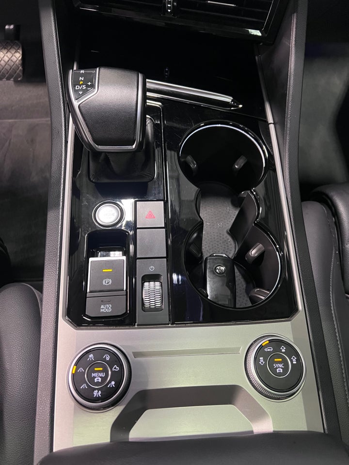 VW Touareg 3,0 TDi 286 aut. 4Motion 5d