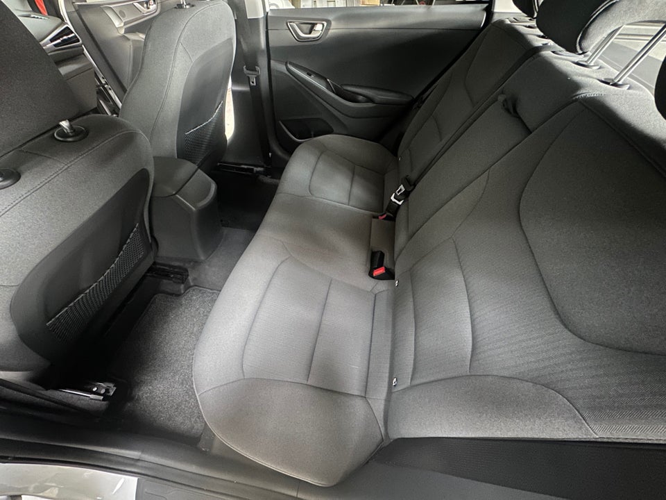 Hyundai Ioniq 40 EV Trend 5d